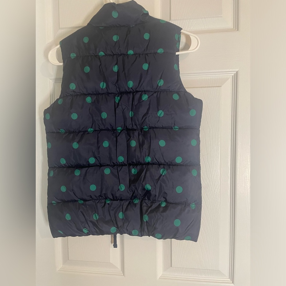 KIDS OLD NAVY PUFFER VEST - Picture 3 of 4